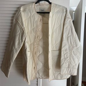 Abercrombie lightweight quilted jacket